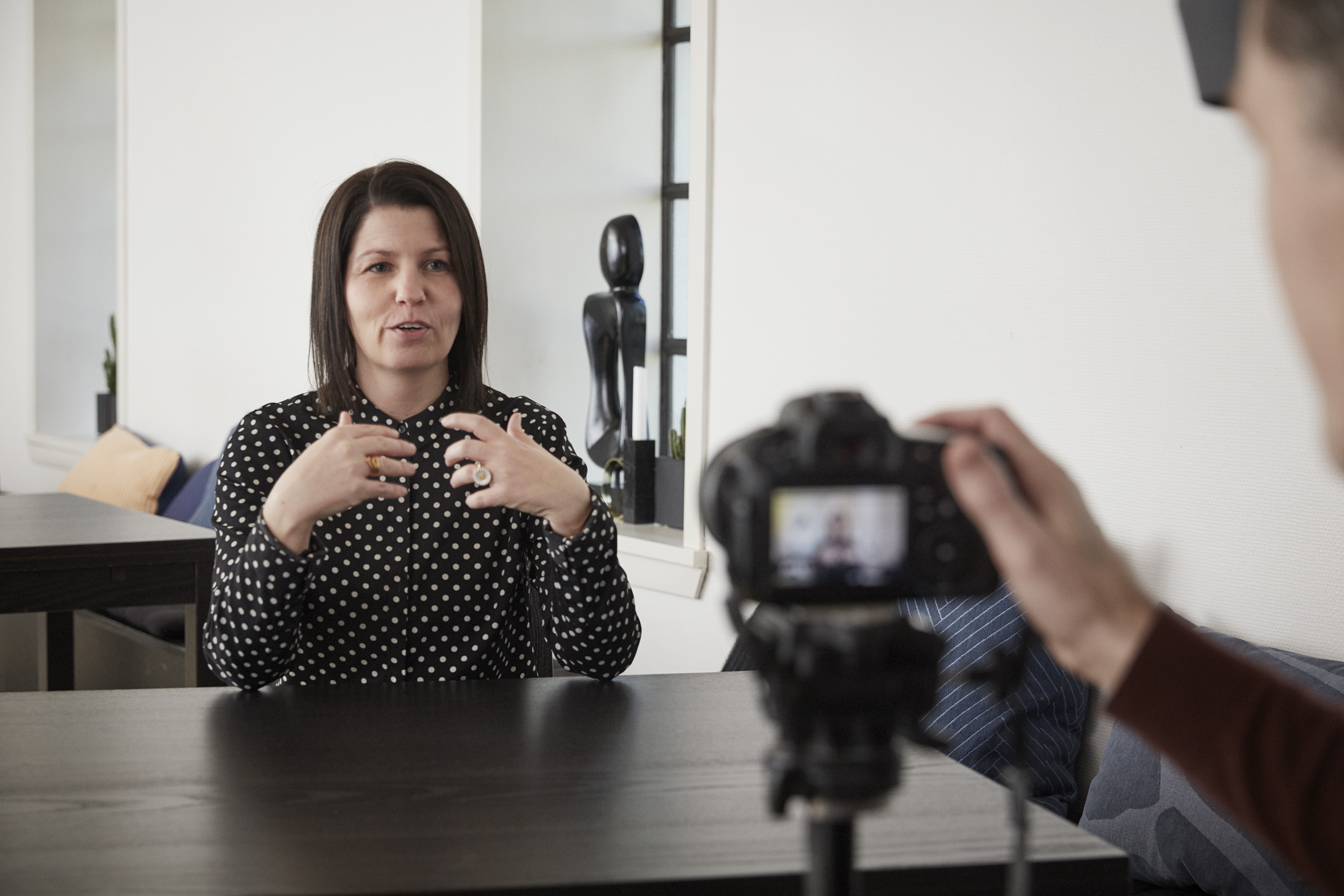 Fortæl det med film